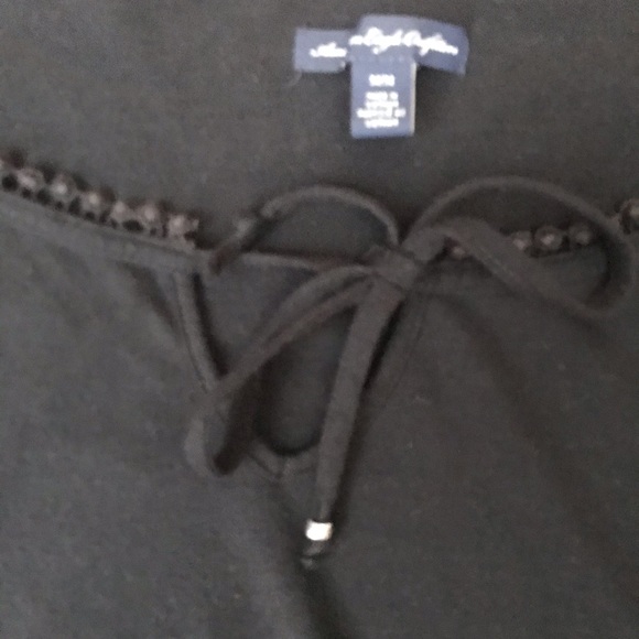 Women’s American Eagle Butterfly-Arm Blouse - Picture 3 of 4